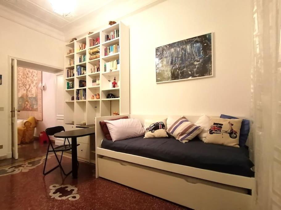 Casa Raggio Apartment เจนัว ภายนอก รูปภาพ